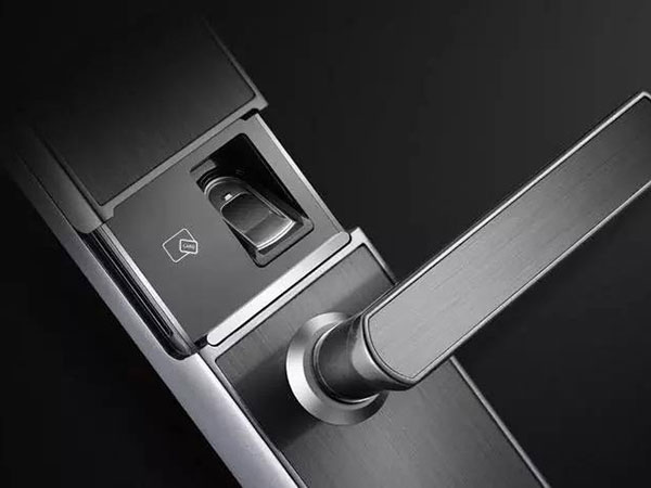 高陵24小时上门开锁公司